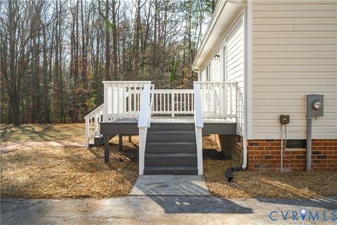 Tiny photo for 15101 Loving Union Road, Disputanta, VA 23842 (MLS # 2529032)