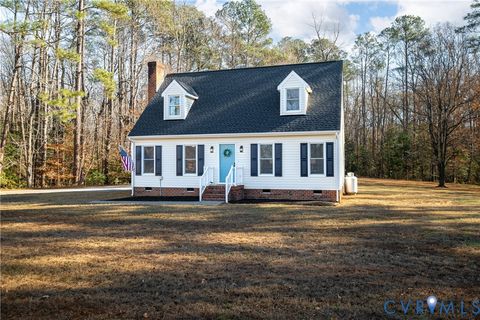 Tiny photo for 15101 Loving Union Road, Disputanta, VA 23842 (MLS # 2529032)