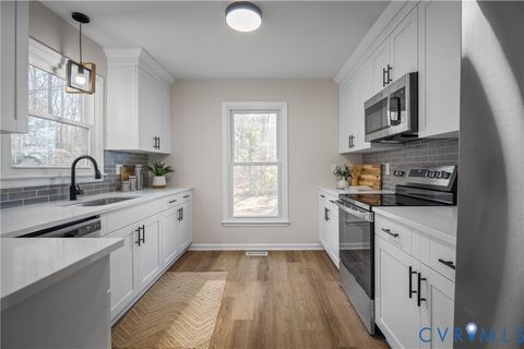 Tiny photo for 15101 Loving Union Road, Disputanta, VA 23842 (MLS # 2529032)