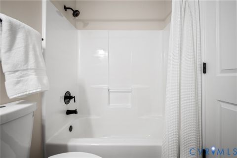 Tiny photo for 15101 Loving Union Road, Disputanta, VA 23842 (MLS # 2529032)