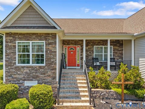 Tiny photo for 20001 Talon Point Drive, South Chesterfield, VA 23803 (MLS # 2617795)