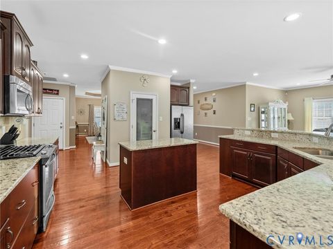 Tiny photo for 20001 Talon Point Drive, South Chesterfield, VA 23803 (MLS # 2617795)