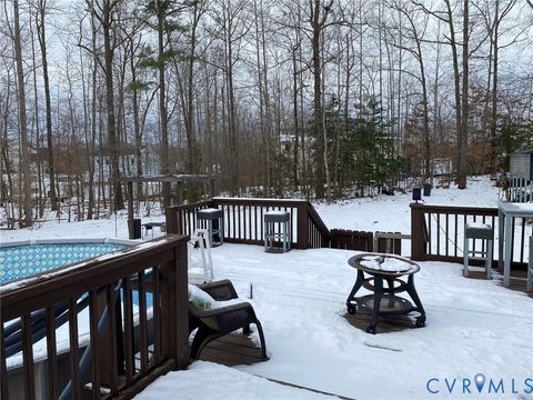 Tiny photo for 15712 Pypers Pointe Drive, Chesterfield, VA 23838 (MLS # 2603062)