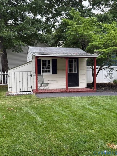 Tiny photo for 12605 Long Branch Court, Chesterfield, VA 23832 (MLS # 2527287)