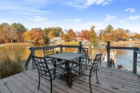 A home in Reedville