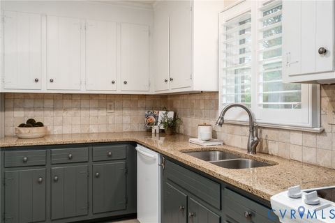 Tiny photo for 5541 Kingsland Road, Chesterfield, VA 23237 (MLS # 2612293)