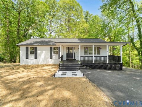 Photo of 3717 Luton Court, Richmond, VA 23235 (MLS # 2609286)