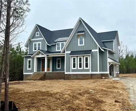 MLS: 2500924