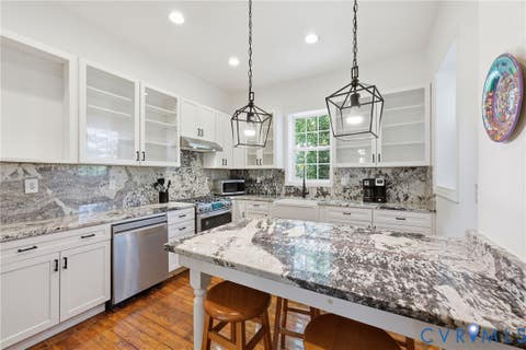 Tiny photo for 555 High Street, Petersburg, VA 23803 (MLS # 2616704)