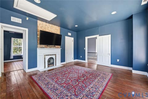 Tiny photo for 555 High Street, Petersburg, VA 23803 (MLS # 2616704)