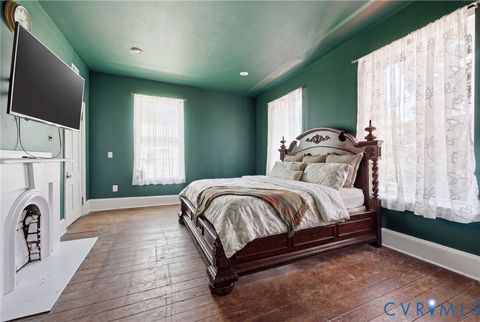Tiny photo for 555 High Street, Petersburg, VA 23803 (MLS # 2616704)
