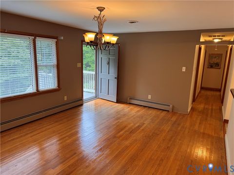 Tiny photo for 7146 Creighton Road, Mechanicsville, VA 23111 (MLS # 2620506)