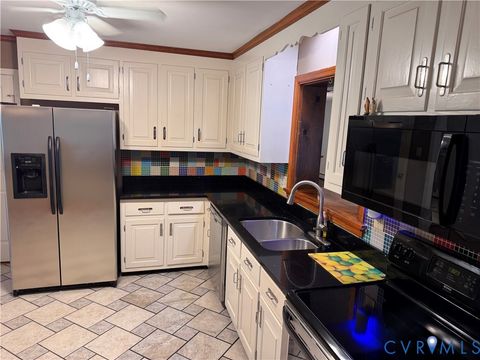 Tiny photo for 7146 Creighton Road, Mechanicsville, VA 23111 (MLS # 2620506)