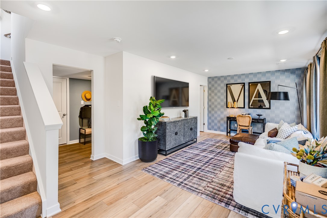 8772 Pioneer Hill Drive