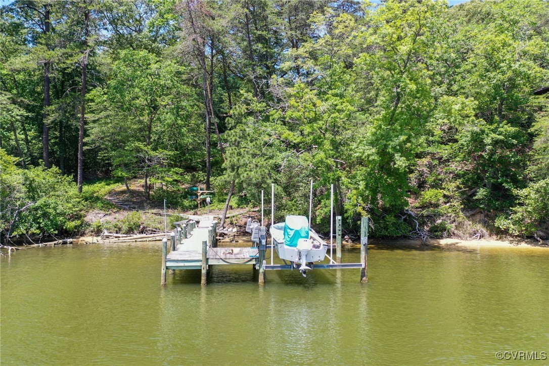 409 Lombardy Grove Lane
