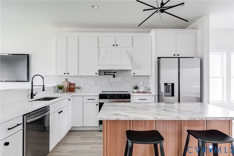 Tiny photo for 608 Akron Street, Richmond, VA 23222 (MLS # 2529075)