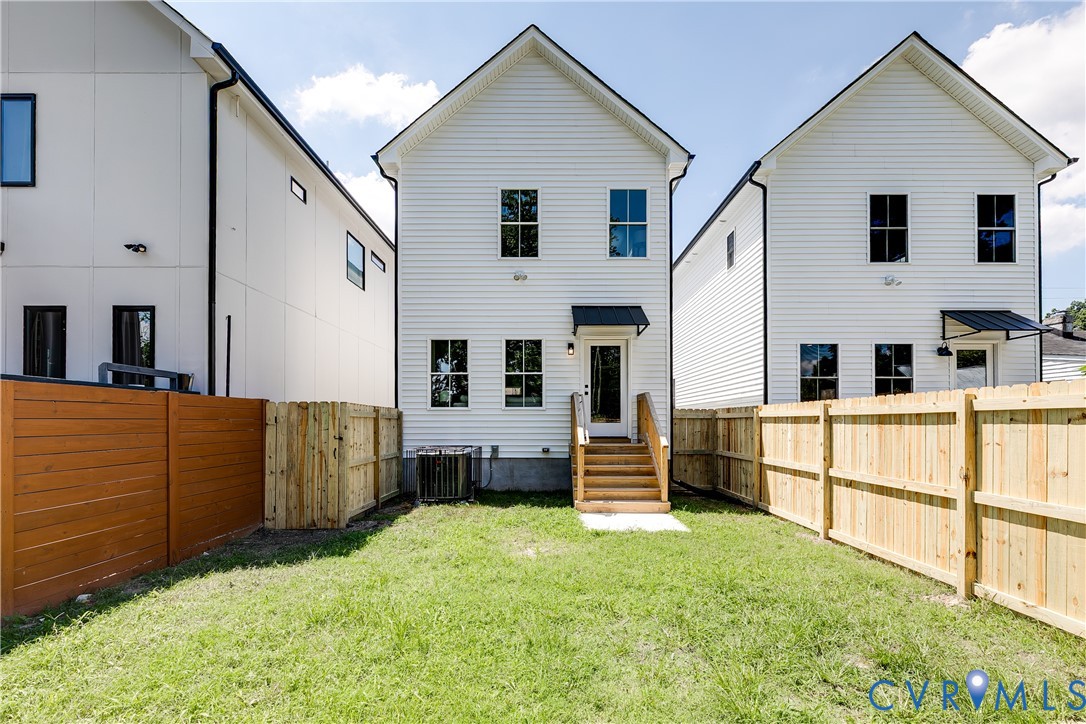 608 Akron Street