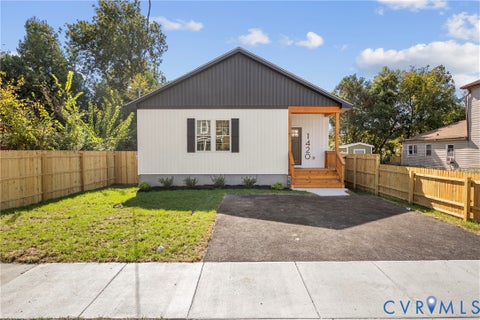 Tiny photo for 1420 Ferndale Avenue, Petersburg, VA 23803 (MLS # 2628758)