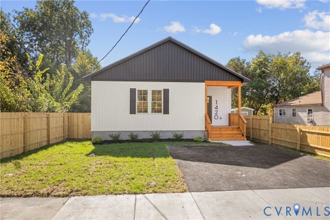 Tiny photo for 1420 Ferndale Avenue, Petersburg, VA 23803 (MLS # 2628758)