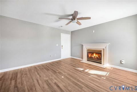 Tiny photo for 327 Prestige Place #B, Colonial Heights, VA 23834 (MLS # 2606398)