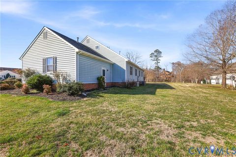 Tiny photo for 327 Prestige Place #B, Colonial Heights, VA 23834 (MLS # 2606398)