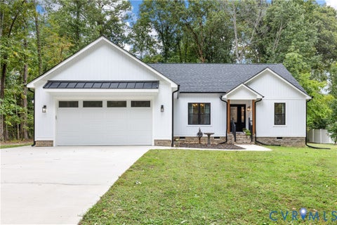 Photo of 1817 Bogese Drive, Petersburg, VA 23805 (MLS # 2626207)