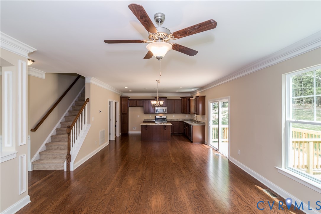 1760 Mountain Road