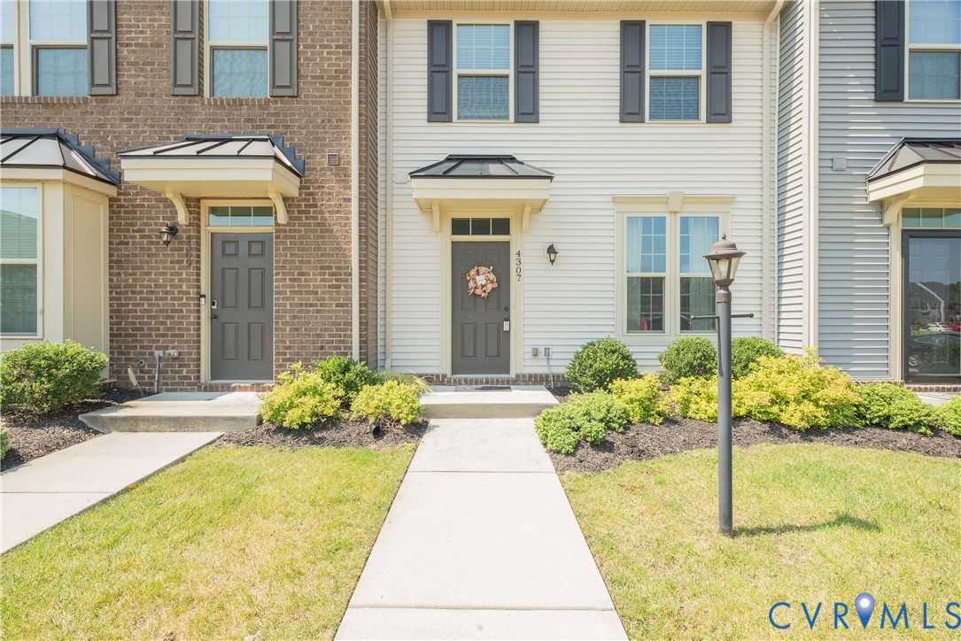 4307 Cottage Rose Lane
