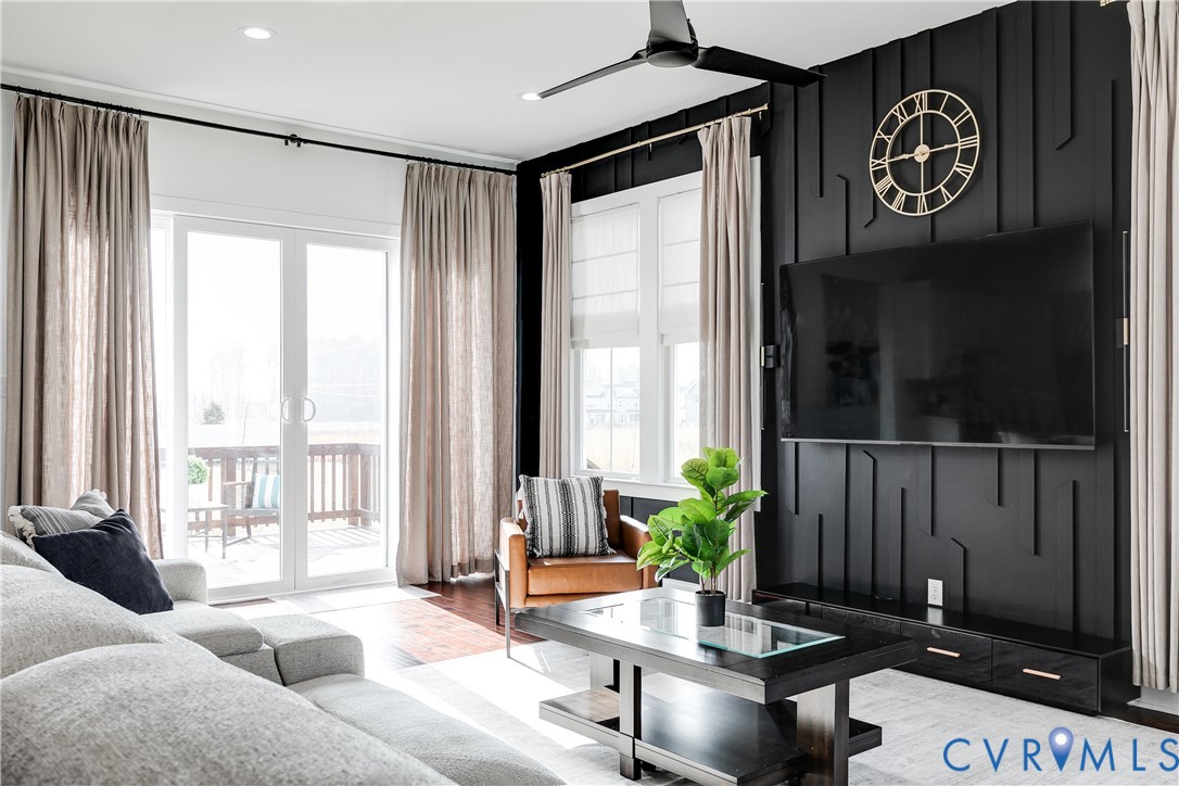 10708 River Fall Path