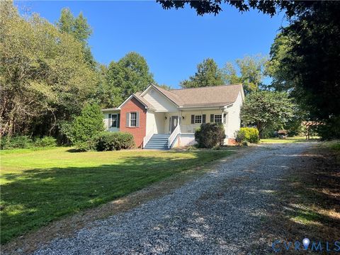 Photo of 12128 Old Chula Road, Amelia Courthouse, VA 23002 (MLS # 2526524)
