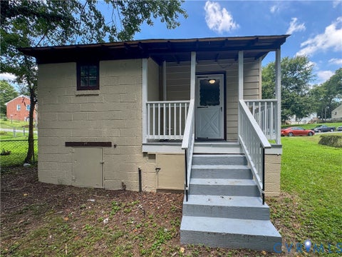 Tiny photo for 414 St Luke Street, Petersburg, VA 23803 (MLS # 2622067)