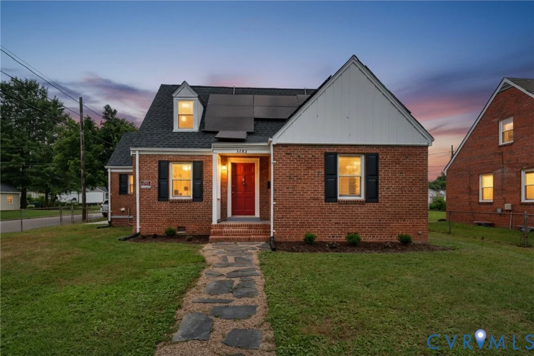 3424 Danbury Road