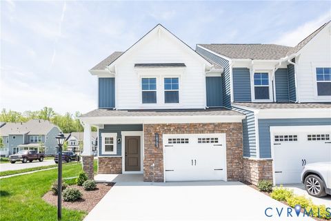 Photo of 18747 Palisades Ridge, Moseley, VA 23120 (MLS # 2605693)