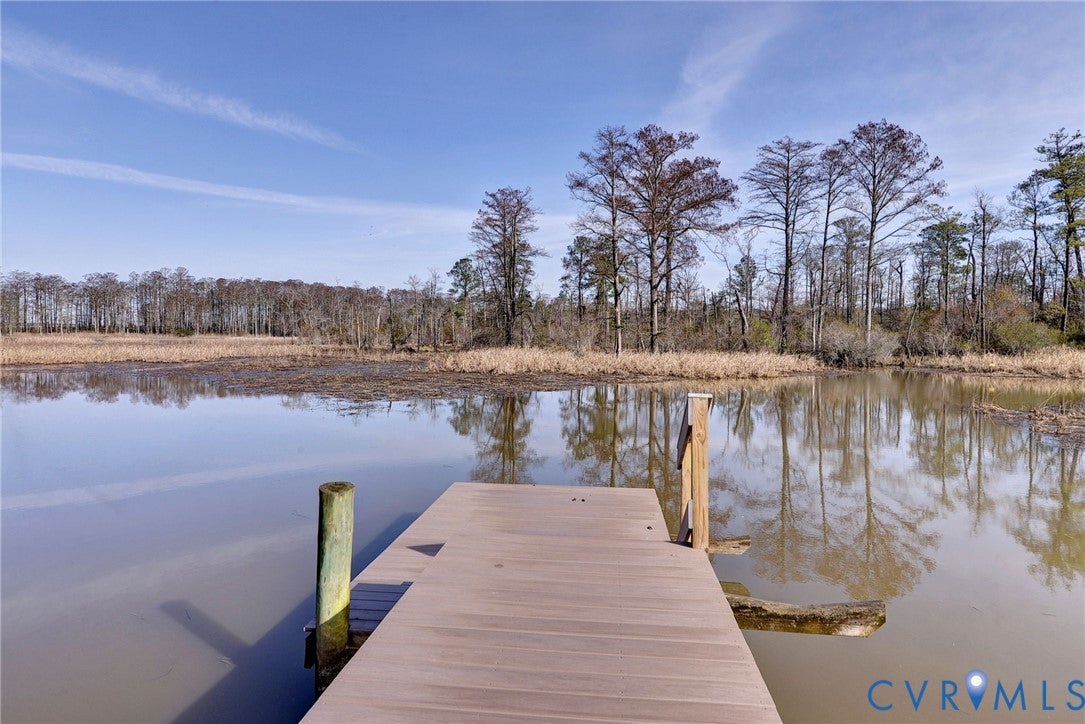 1613 River Ridge