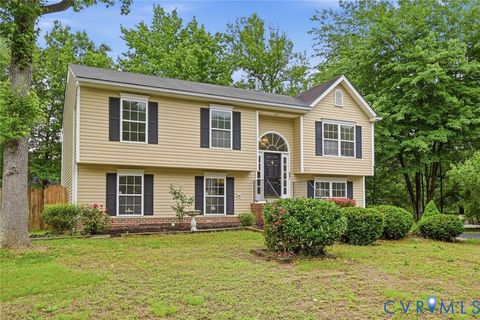 Photo of 8830 Jenny Lane, Fredericksburg, VA 22407 (MLS # 2614455)