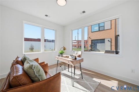 Tiny photo for 110 Manchester Mews, Richmond, VA 23224 (MLS # 2629056)