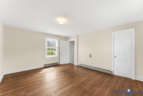 Tiny photo for 25805 N James Madison Highway, New Canton, VA 23123 (MLS # 2623505)