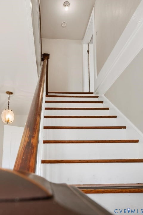 Tiny photo for 25805 N James Madison Highway, New Canton, VA 23123 (MLS # 2623505)