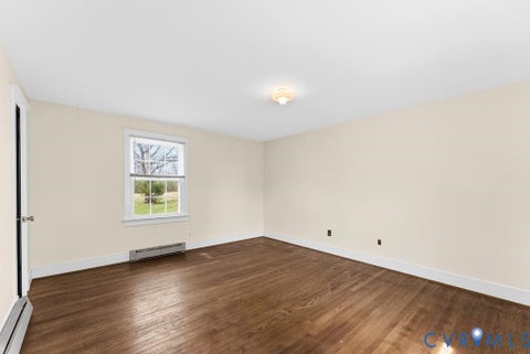 Tiny photo for 25805 N James Madison Highway, New Canton, VA 23123 (MLS # 2623505)