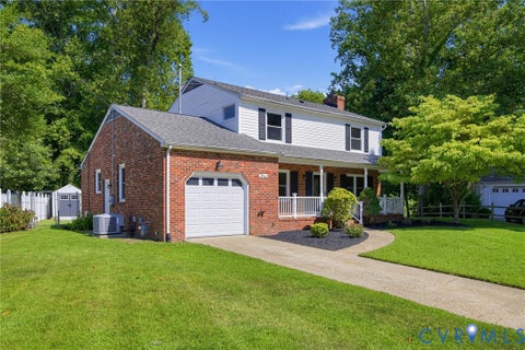 Tiny photo for 3 Belle Circle, Newport News, VA 23608 (MLS # 2624936)