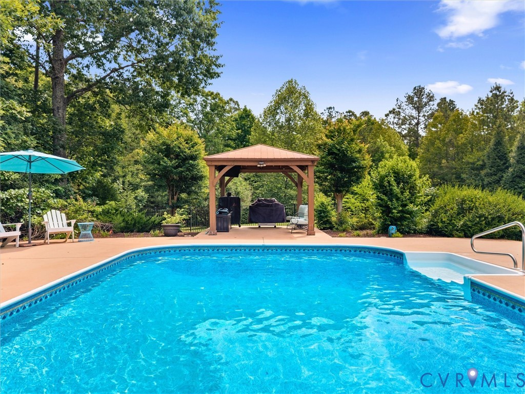 2000 Steeplechase Parkway
