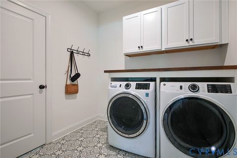 Tiny photo for 3106 Montrose Avenue, Richmond, VA 23222 (MLS # 2608353)