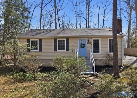 Photo of 10507 Sarata Lane, Chesterfield, VA 23832 (MLS # 2606616)