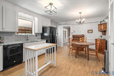 Tiny photo for 2830 E Weyburn Road, Richmond, VA 23235 (MLS # 2605765)