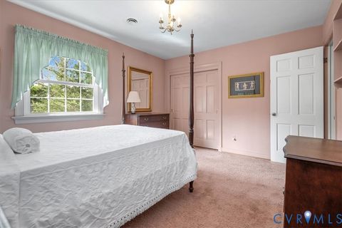 Tiny photo for 2830 E Weyburn Road, Richmond, VA 23235 (MLS # 2605765)