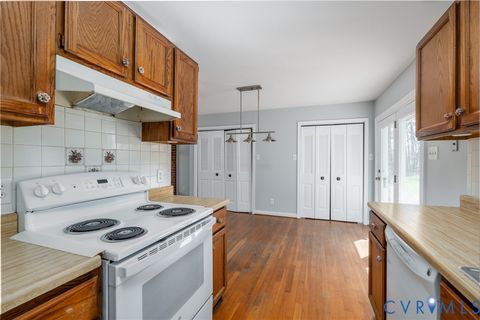 Tiny photo for 601 Seay Road, Manakin Sabot, VA 23103 (MLS # 2610057)