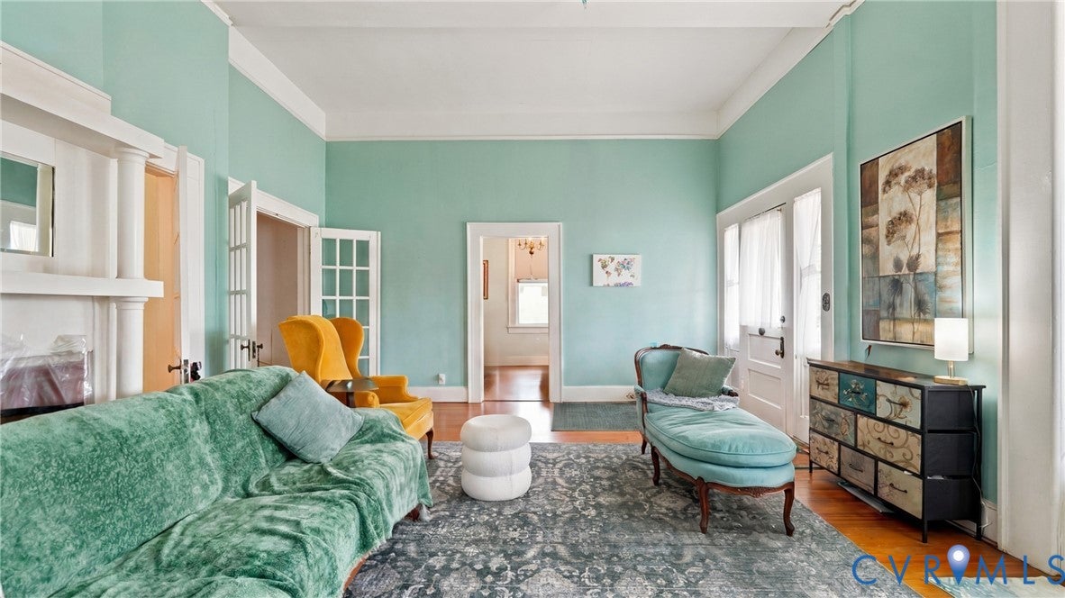 1076 Mount Laurel Road
