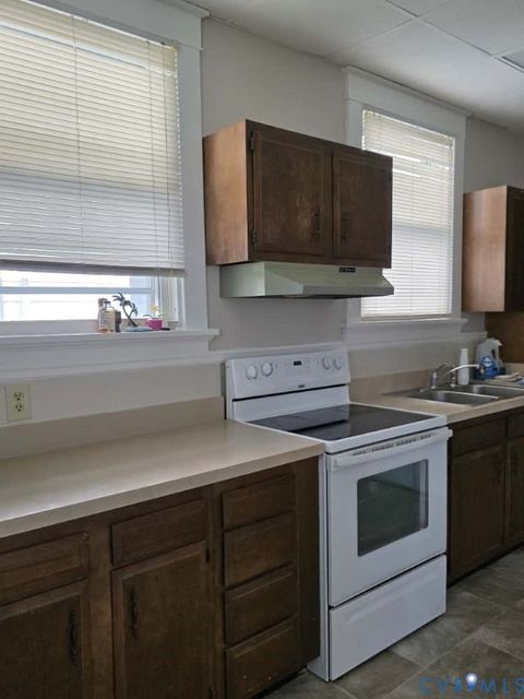 Tiny photo for 2702 Seminary Avenue, Richmond, VA 23220 (MLS # 2527511)