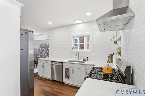 Tiny photo for 2814 W Grace Street, Richmond, VA 23221 (MLS # 2609278)
