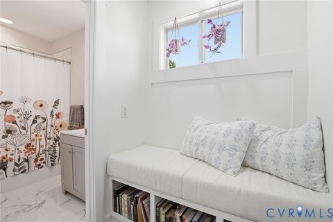 Tiny photo for 2814 W Grace Street, Richmond, VA 23221 (MLS # 2609278)